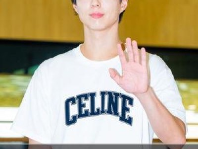 박보검 뮤직뱅크 MC 재출연 확정