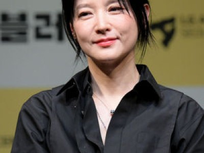 이영애 딸 근황 공개에 팬들 반응 뜨거움