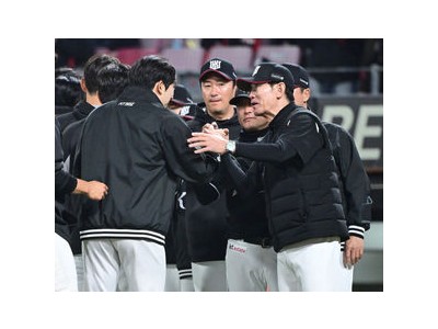 KT 위즈 더블헤더 싹쓸이로 순위 급상승
