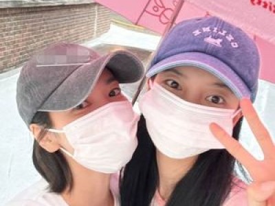 송혜교 수지 비 내리는 날 데이트 사진 공개