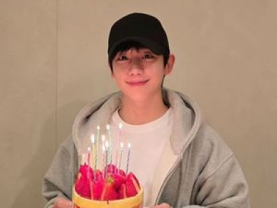 정해인 생일 축하 인사에 팬들 반응 뜨거웠다