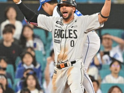 한화 이글스 역전승으로 1위 고수