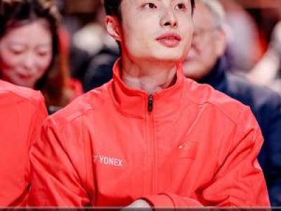 스위치 중국 간판 안방에서 21점에 무너져 조기 탈락